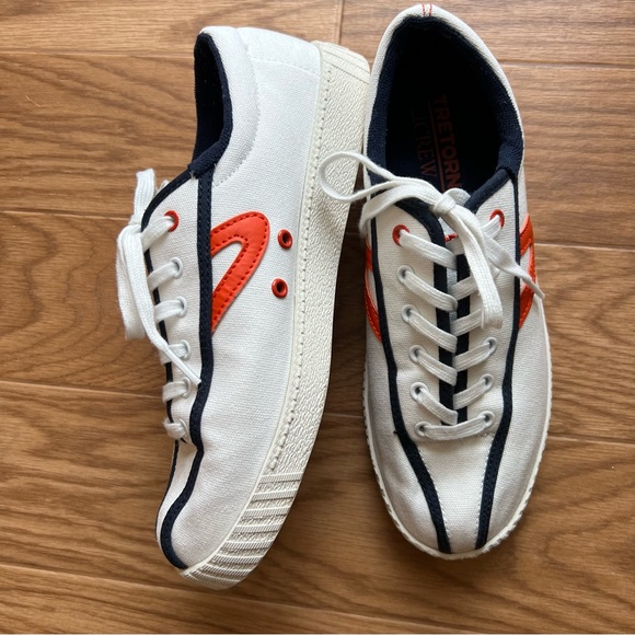 Tretorn J Crew blue and orange sneakers size 8 - Picture 3 of 7
